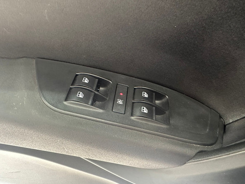 Fiat Cronos 1.0 Drive Flex 4p