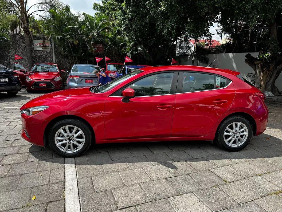 Mazda 3 2.5 I Touring Mt