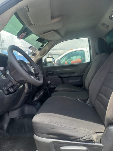 Ram 4000 5.7 Chasis Cabina Pl 4x2 Mt