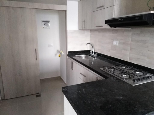 Imagen 2 de 17 de Apartamento En Venta En Medellín Robledo. Cod 202827