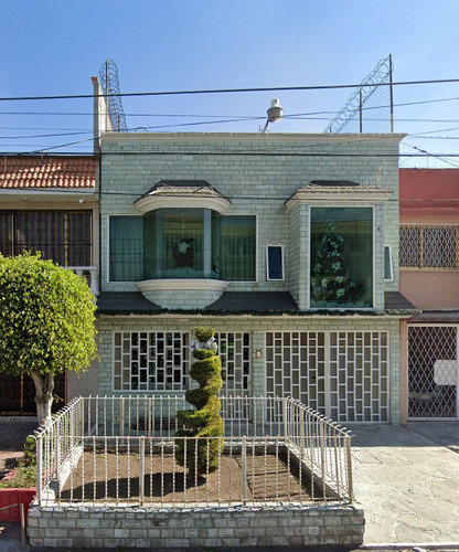 Casa En Venta Av Circunvalación Ote, Jardines De Santa Clara Ecatepec/ Recuperación Bancaria Laab1