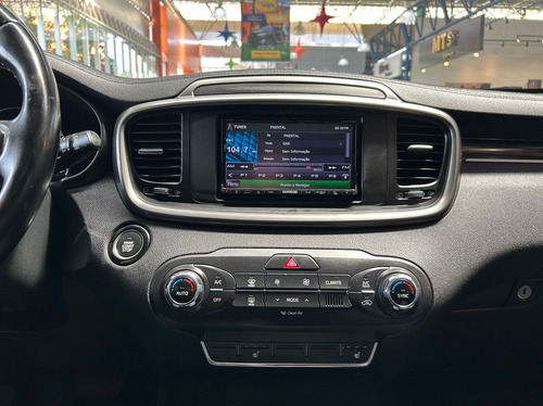 Kia Sorento 3.3 V6 EX 7L