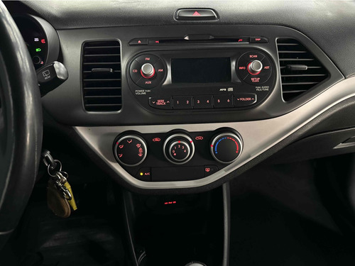 Kia Picanto 1.0 EX 12V FLEX 4P AUTOMÁTICO
