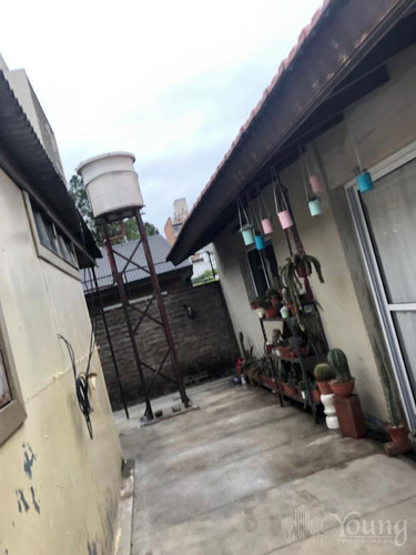 Imagen 26 de 28 de Hermosa Casa De 3 Ambientes Con Garaje En Venta, Wilde Centro!!!
