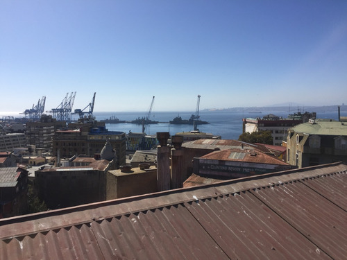 Depto. En Casona Restaurada Pasaje Fischer, Cerro Concepción
