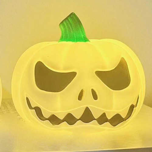 El Escritorio De La Luz De La Calabaza De Halloween Del Led