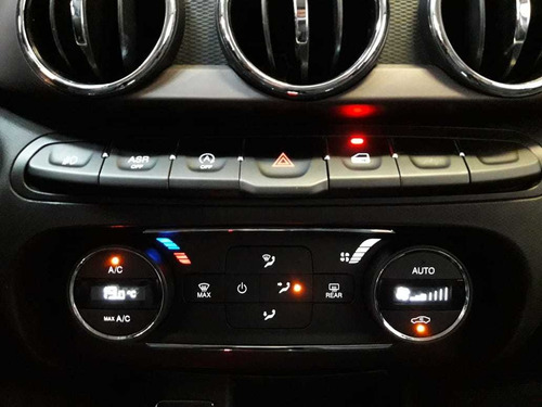 Fiat Cronos Precision 1.8 Aut