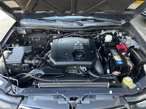 Mitsubishi L200 Triton 3.2 HPE 4X4 CD 16V TURBO INTERCOOLER DIESEL 4P AUTOMÁTICO