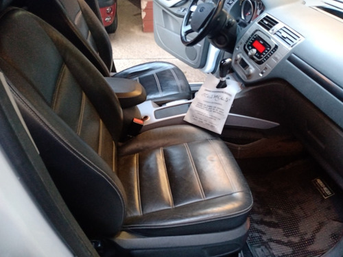 Imagen 12 de 13 de Ford Kuga 2012 2.5 Titanium At 4x4 L (ku05)