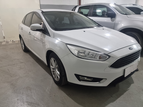 Ford Focus III 2.0 Se Plus Mt
