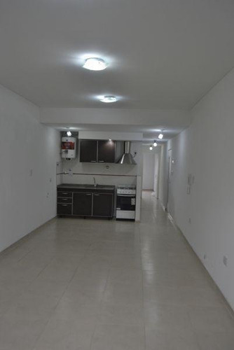 Imagen 2 de 8 de Venta Departamento 2 Ambientes | Lomas Del Mirador (villa Insuperable)