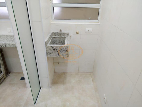 Apartamento Com 1 Dormitório(s) Localizado(a) No Bairro José Menino Em Santos / Santos - 6599