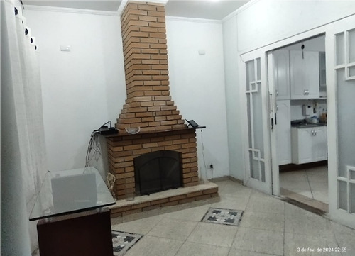 Casa Com 250 M² Com 4 Dorms Sendo 1 Suíte E 5 Banheiros Cz Americana E 2 Vgs Cobertas -jaçanã