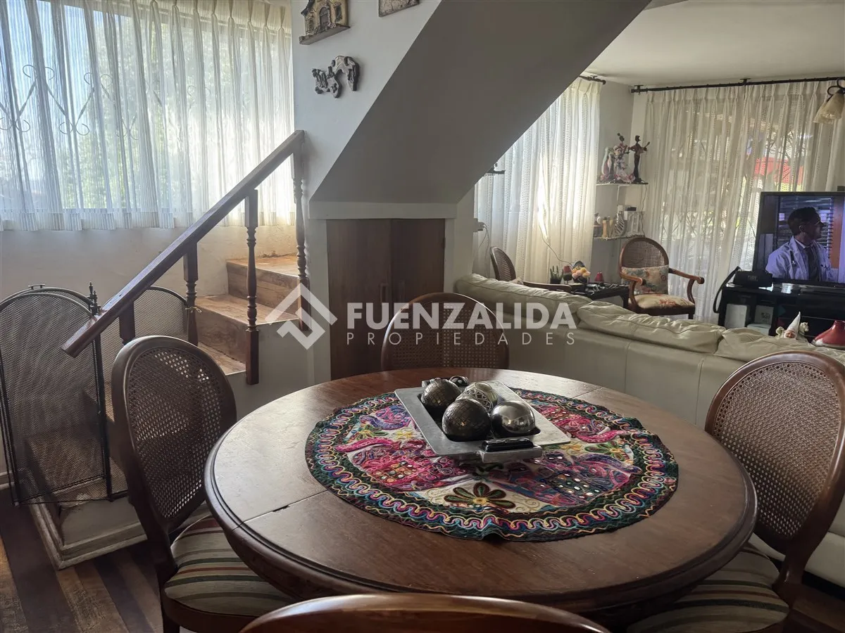 Imagen 3 de 21 de Casa En Venta De 3 Dorm. En Viña Del Mar