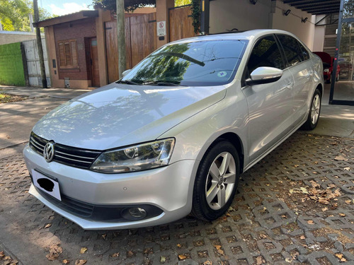 Volkswagen Vento 2.5 Luxury 170cv Tiptronic