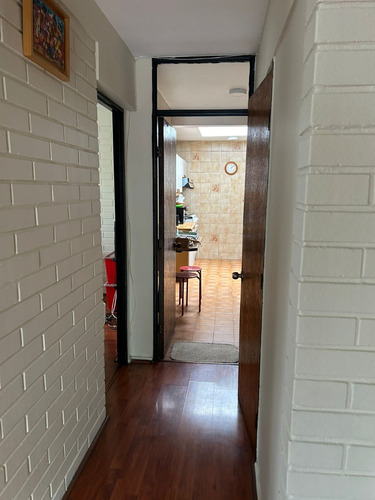 Excelente Casa Ubicada En Plena Av.jose Pedro Alessandri