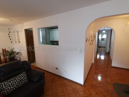 Imagen 4 de 19 de Espacioso Apartamento En Venta El Marques 22-8535