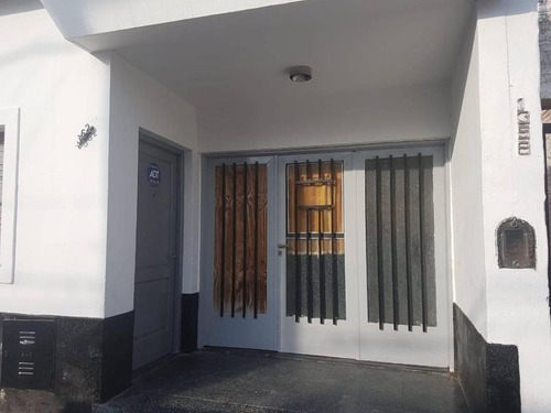 B° Pueyrredón, Casa 2 Dorm. Reciclada A Nueva