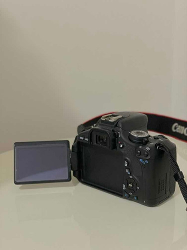 Câmera Rebel T3i Canon