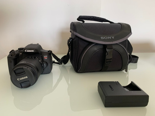 Camera Canon T6i