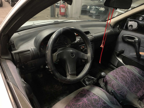 Chevrolet Corsa 1.6 Gl Aa Dh 2000