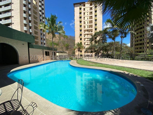 Apartamento En Venta Ubicado En La Av Cuatricentenaria Valencia Carabobo 24-21608 Eloisa Mejia