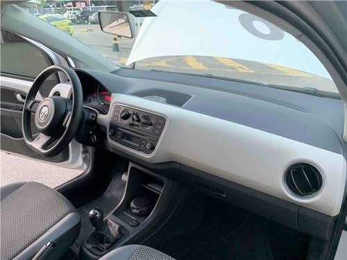 Imagem 10 de 11 de Volkswagen Up 1.0 Tsi Move Up 12v Flex 4p Manual