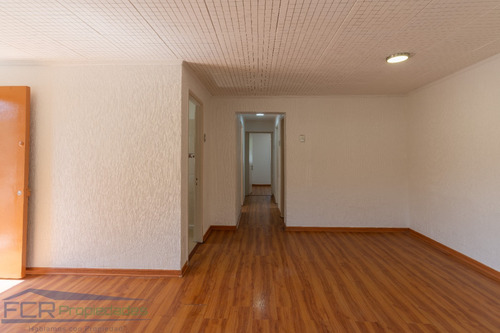 Excelente Casa 3d 2b Estacionamiento Santa Isabel