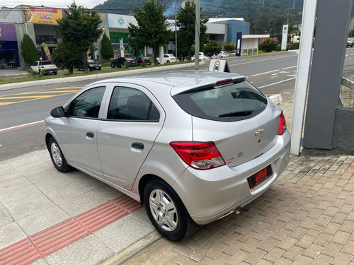Chevrolet Onix 1.0 MPFI JOY 8V FLEX 4P MANUAL