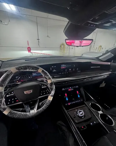 Cadillac Escalade-V V-SPORT