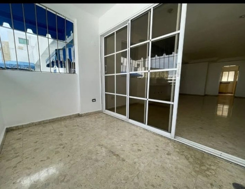 Alquilo Apartamento En Los Cacicazgos 3h 4to Piso 180 Metros