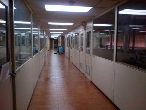 Imagen 2 de 7 de Vendo Excelente Galpon En Zona Industrial Guarenas 04143256451