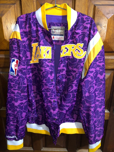 Campera Bape X Mitchell & Ness Lakers Jacket Talla L/xl