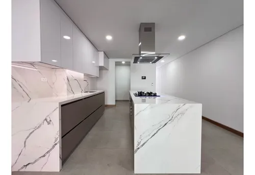 | V E N T A | Apartamento Para Estrenar En Laureles. Súper Ubicación