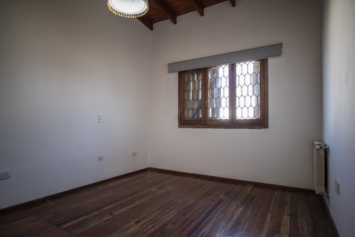 Casa 3 Ambientes. Oportunidad Madariaga