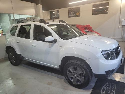 Imagem 4 de 10 de Renault Duster 2017 2.0 16v Dynamique 4x4 Hi-flex 5p