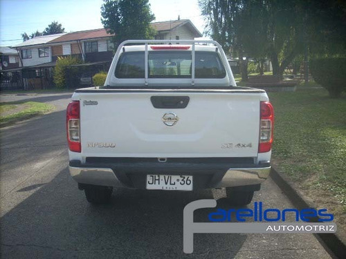 Nissan Np300 2.3 4x4 Dsl Se 2017 Jhvl36