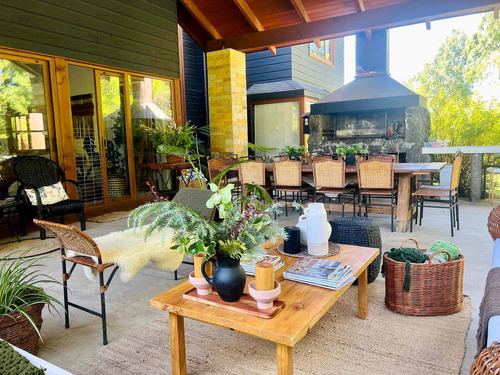 Imagen 7 de 20 de Espectacular Casa De 350 M2 Entre Villarrica Y Pucón