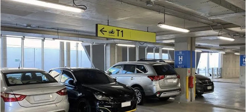 Ejecutivo Vende Estacionamiento En San Isidro 513 Nuevo