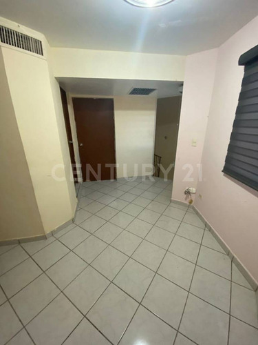 Se Renta Casa Col. Nainari Del Yaqui, Cajeme, Sonora