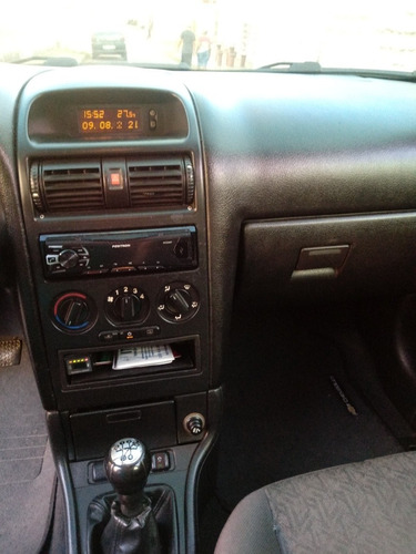 Imagem 6 de 9 de Chevrolet Astra 2009 2.0 Advantage Flex Power 5p 133 Hp