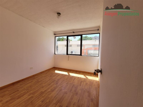 Departamento En Venta De 3 Dorm. En Copiapó