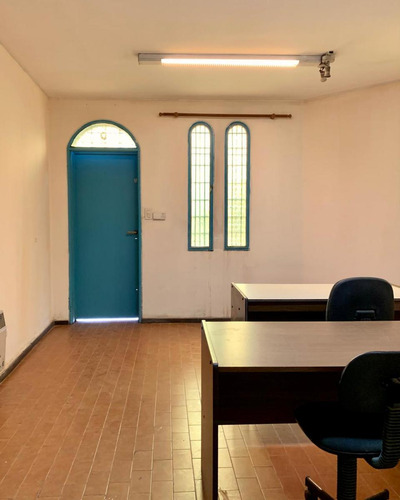 Cocucci Vende Excelente Galpón Con Oficinas