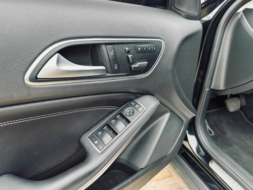 Imagen 13 de 24 de Mercedes-benz Clase Gla 250 4matic 2.0 211cv