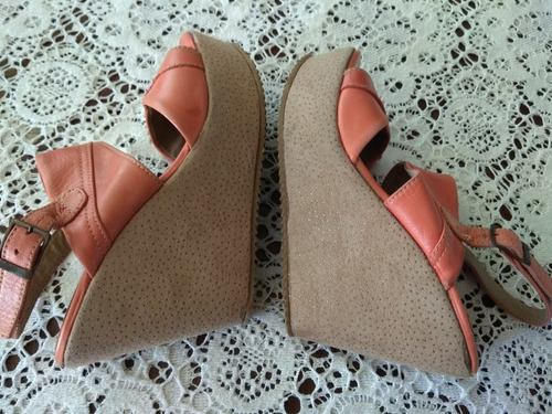 Sandalias Cuero Plataforma Taco Chino Y Pulsera Salmón