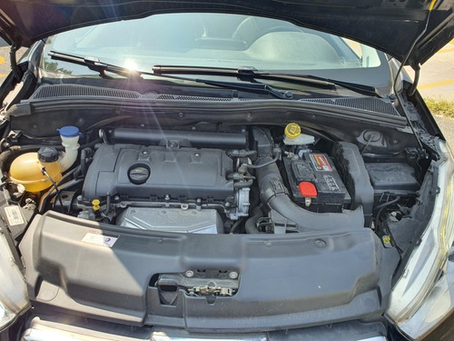 Imagen 12 de 15 de Peugeot 208 2015 1.6 Féline Nav At