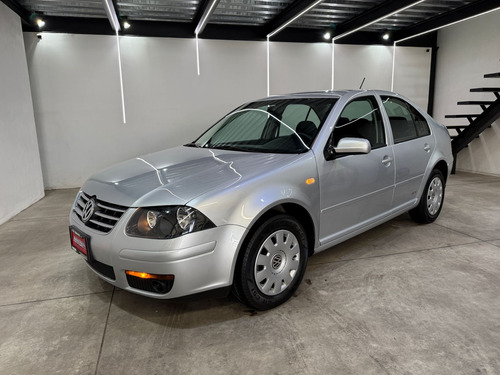 Volkswagen Jetta Clásico 2.0 Cl Team Mt
