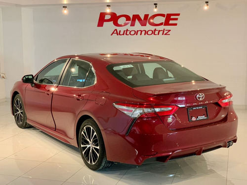 Imagen 8 de 15 de Toyota Camry 2018 Se
