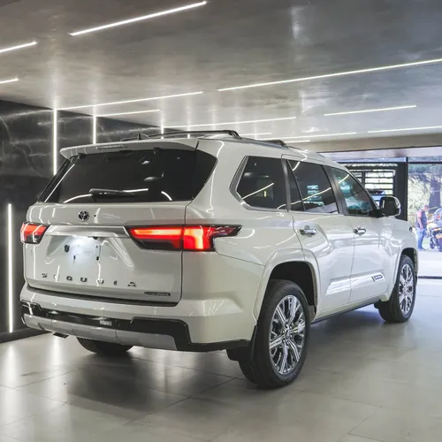 Toyota Sequoia 3.5 CAPSTONE