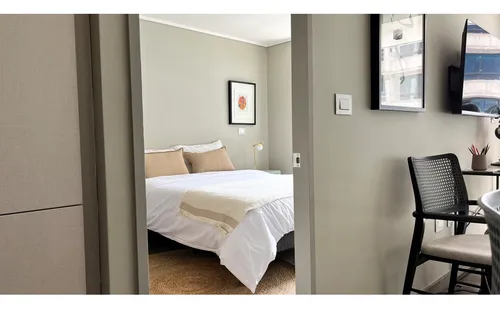 Arriendo Metro Irarrazaval / Jose Domingo Cañas